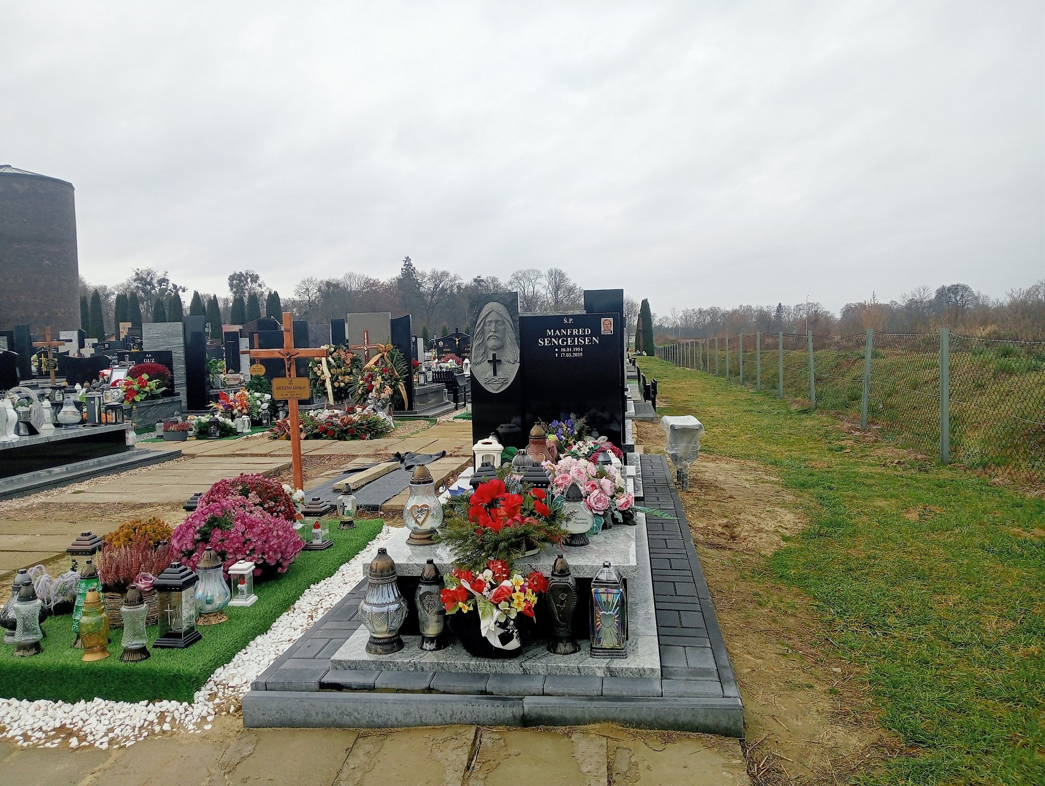 Grób Manfred Sengeisen