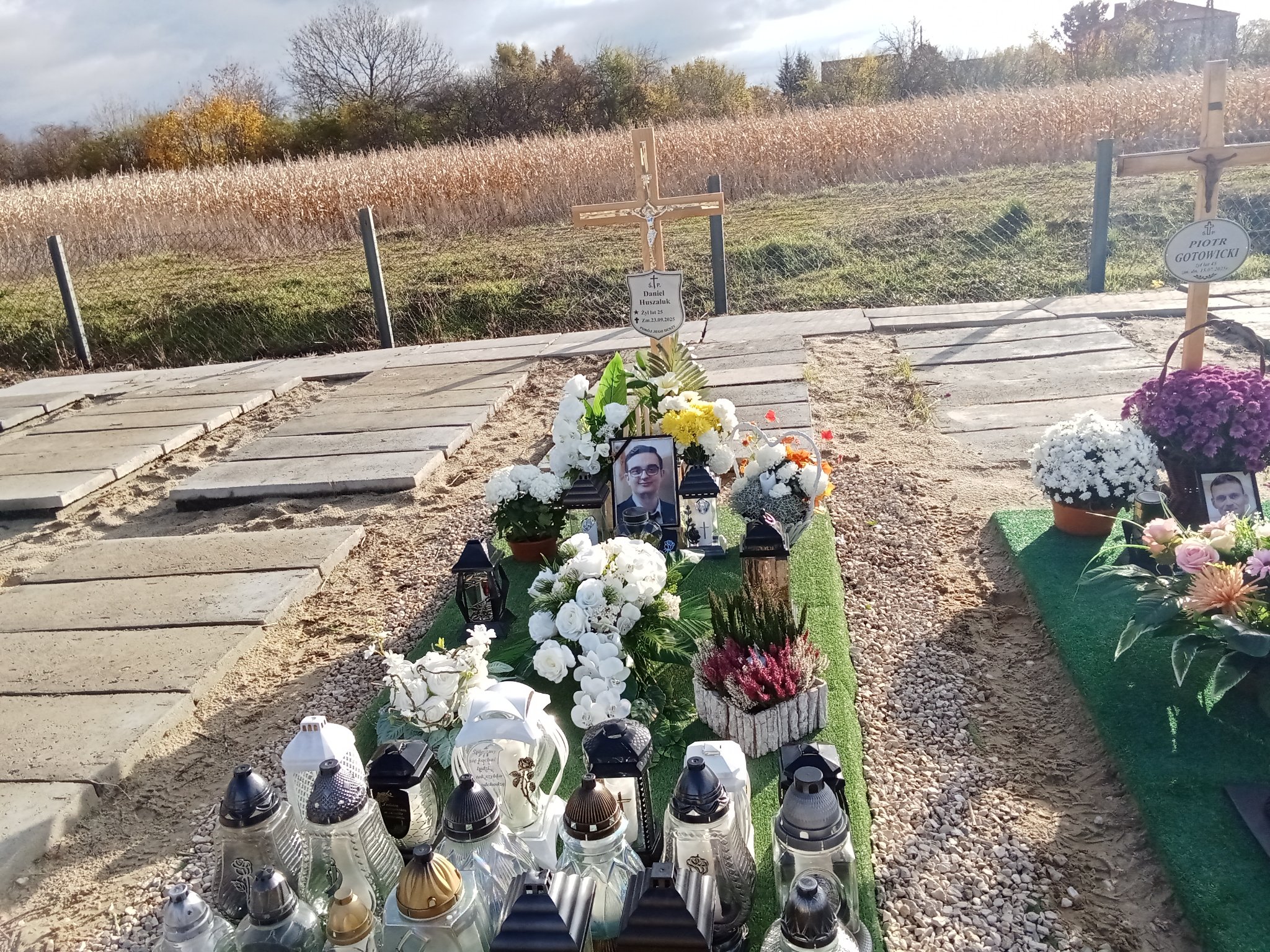 Grób Daniel Huszaluk